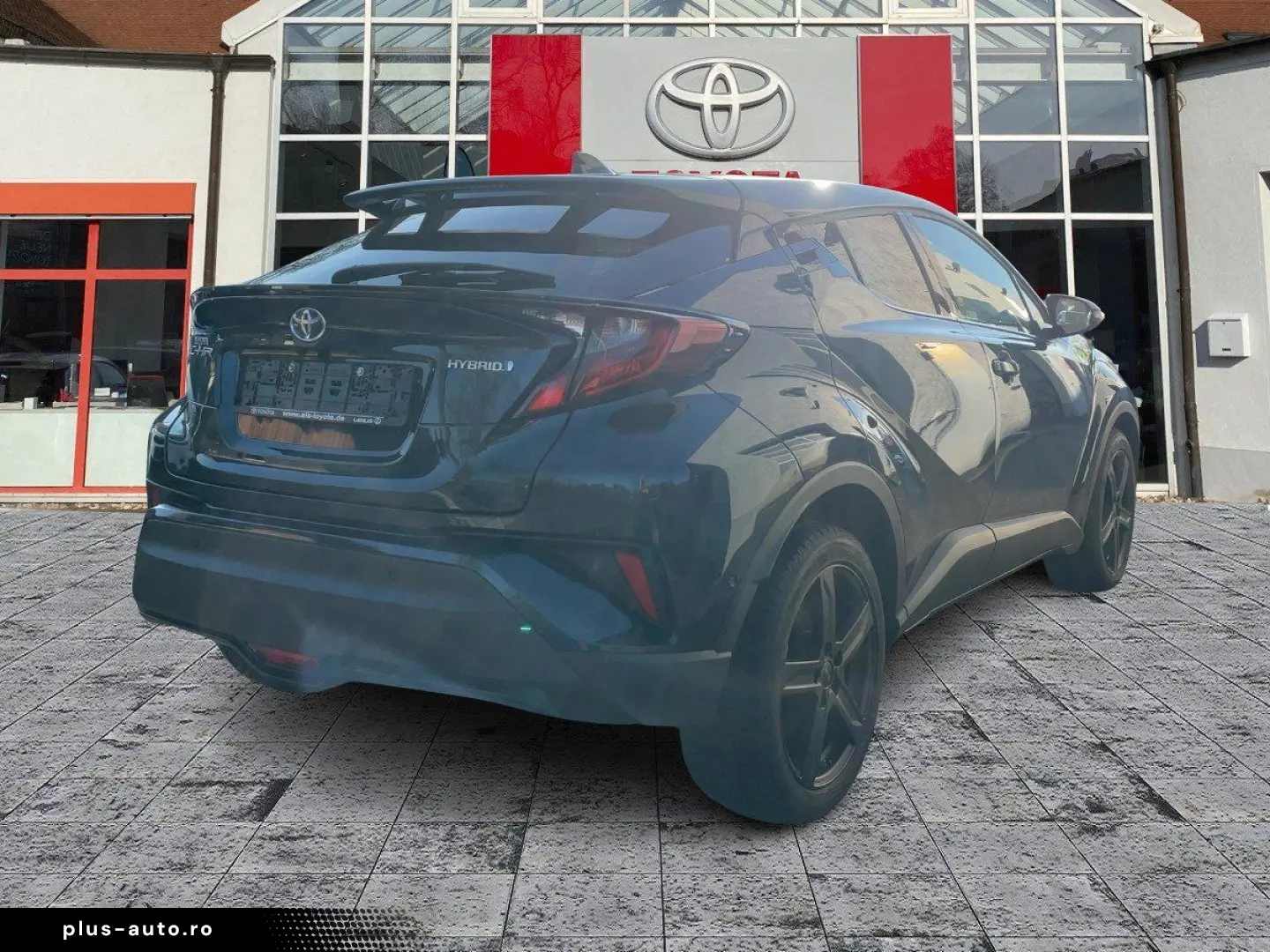 TOYOTA C-HR 1.8 Team D ACC LED Navi SHZ 2xKlima Kam. LM