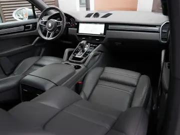 Porsche Cayenne-Coupe