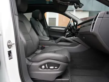 Porsche Cayenne-Coupe