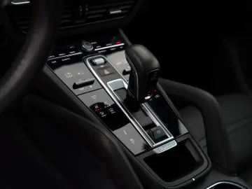 Porsche Cayenne-Coupe