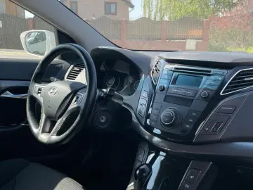 Hyundai i40 an 2016 cutie automata impecabila