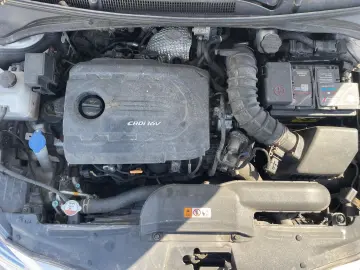 Hyundai i40 an 2016 cutie automata impecabila