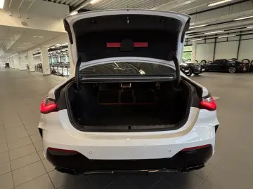 BMW M440d xDrive Coupé M Sport Pro HUD RFK NAVI LED