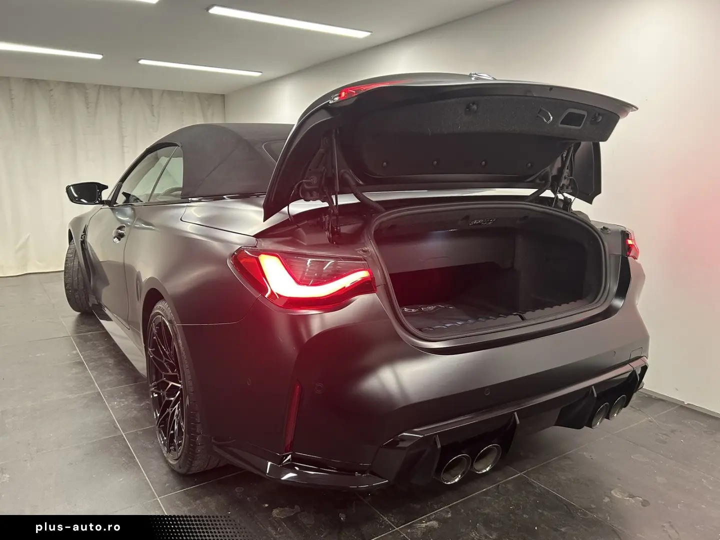 BMW M4 Competition M xDrive Cabrio Harman Kardon DAB