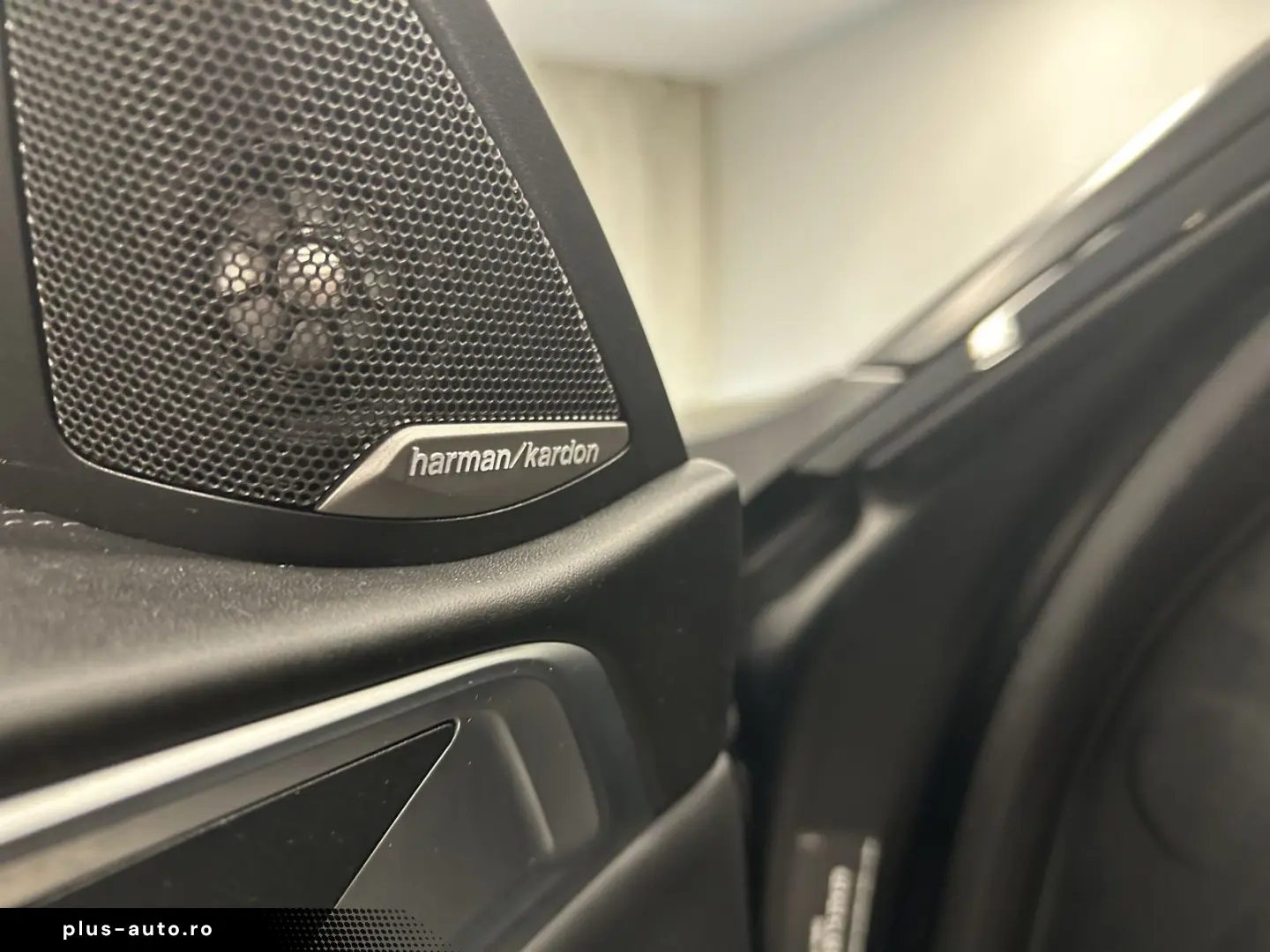 BMW M4 Competition M xDrive Cabrio Harman Kardon DAB