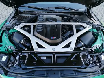 BMW M4 CS Coupe UPE 177.700 G82 S58 M Drivers Packag