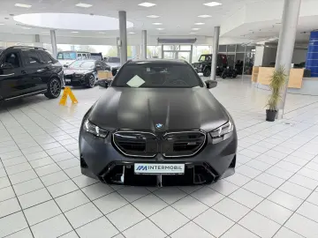 BMW M5 Touring Ultimate-Paket PANO HUD B&W ACC 360