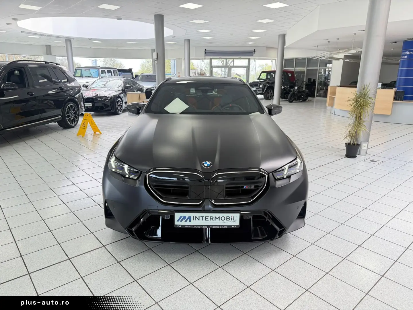 BMW M5 Touring Ultimate-Paket PANO HUD B&W ACC 360