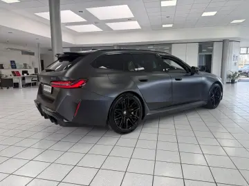 BMW M5 Touring Ultimate-Paket PANO HUD B&W ACC 360