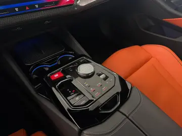 BMW M5 Touring Ultimate-Paket PANO HUD B&W ACC 360