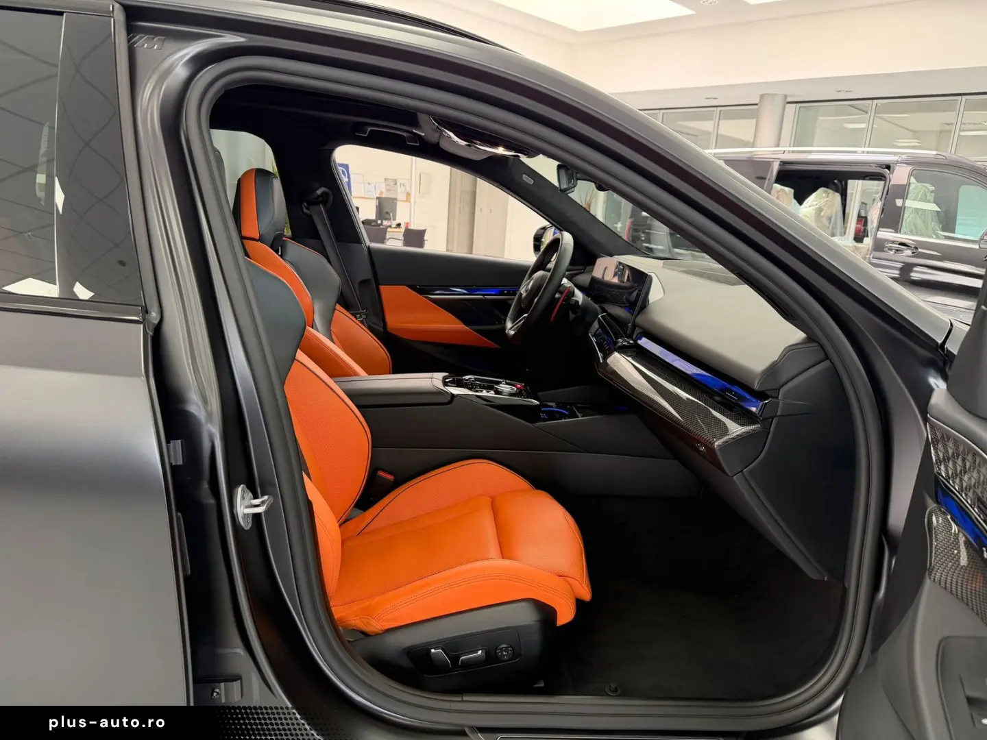 BMW M5 Touring Ultimate-Paket PANO HUD B&W ACC 360