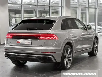 AUDI Q8 SUV 50 TDI S-LINE LUFT STANDH. RAUTEN PANO.