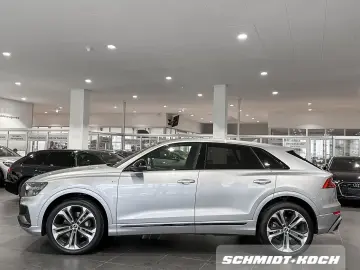 AUDI Q8 SUV 50 TDI S-LINE LUFT STANDH. RAUTEN PANO.