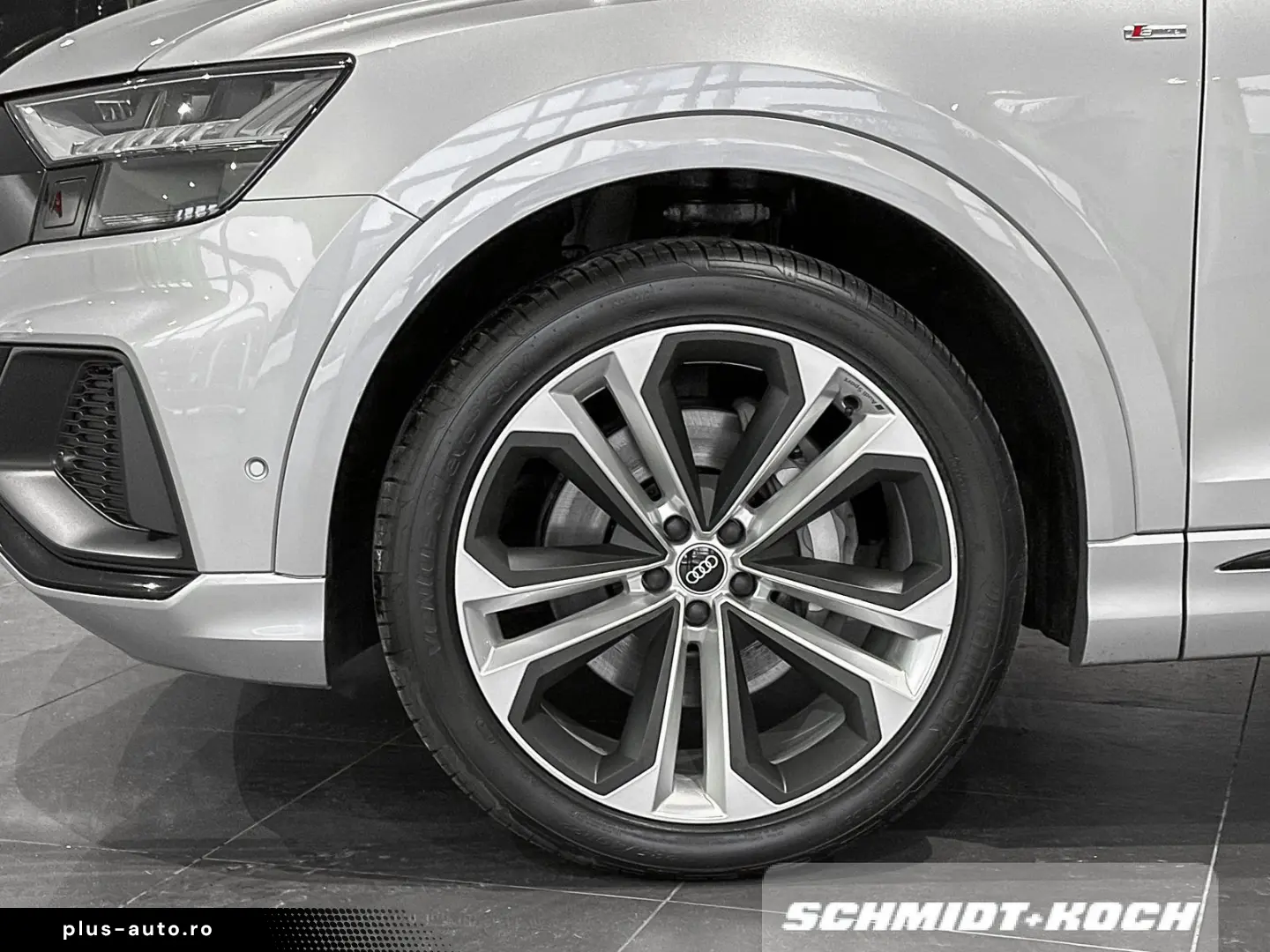 AUDI Q8 SUV 50 TDI S-LINE LUFT STANDH. RAUTEN PANO.