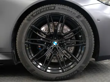 BMW M5 Touring CARBON GLOW B&W DRIVER MATT AHK