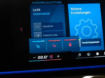 BMW M5 Touring CARBON GLOW B&W DRIVER MATT AHK