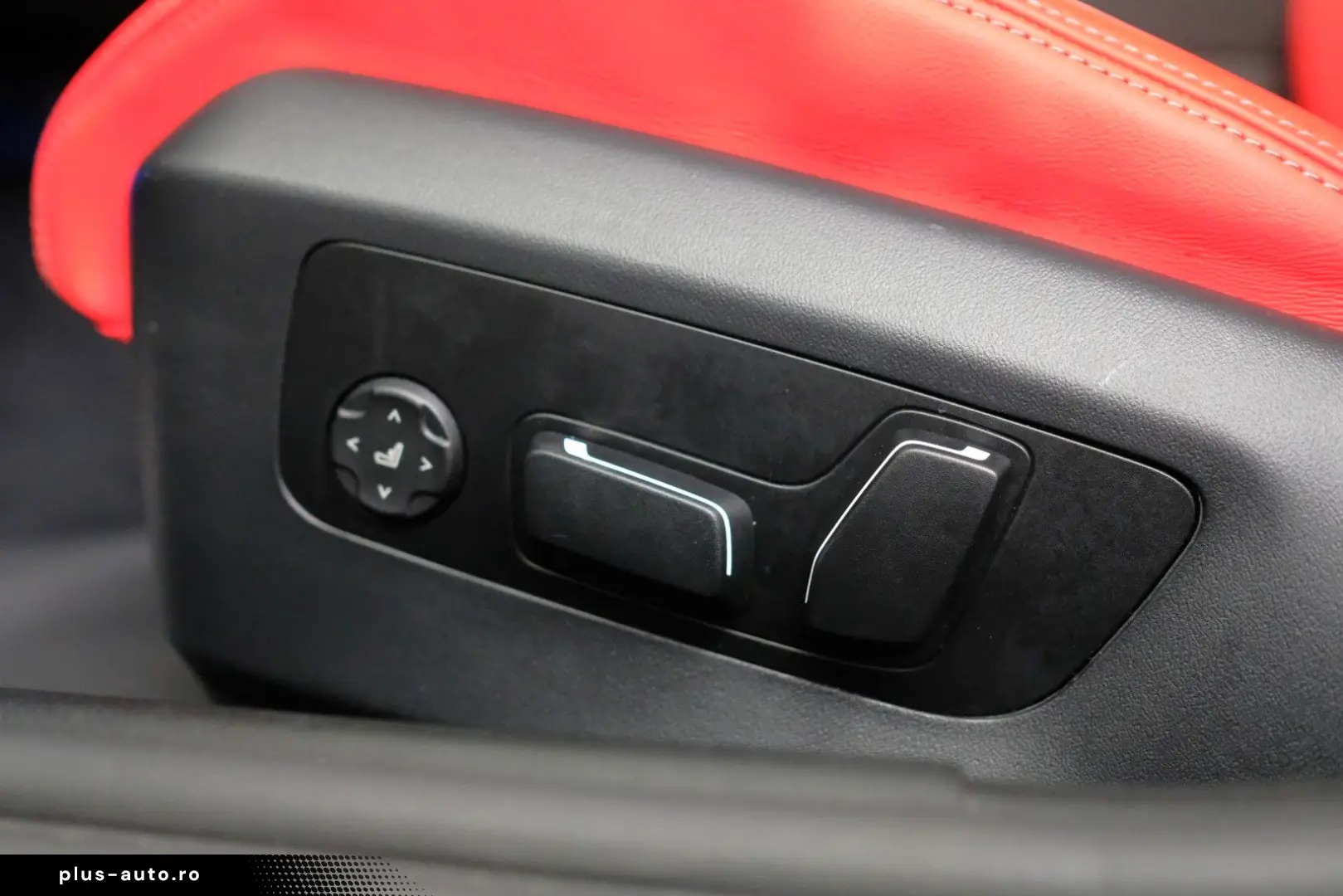 BMW M5 Touring CARBON GLOW B&W DRIVER MATT AHK