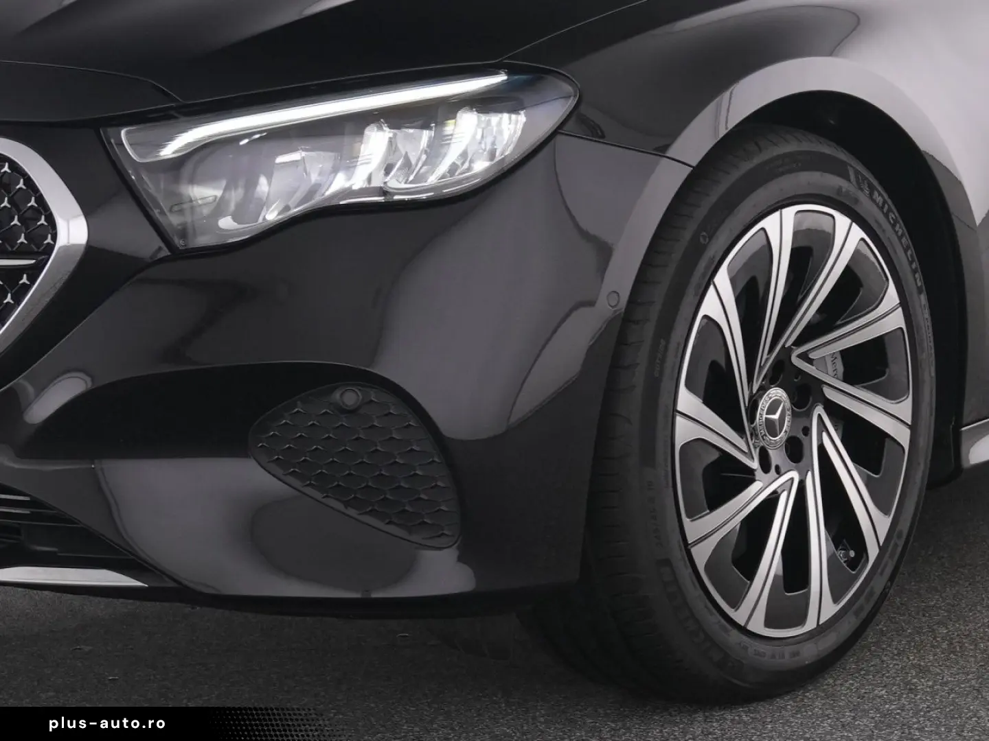 MERCEDES-BENZ E 200 4M Avantgarde LED 360  Totw Lede&hellip;