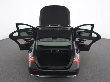 MERCEDES-BENZ E 200 4M Avantgarde LED 360  Totw Lede&hellip;