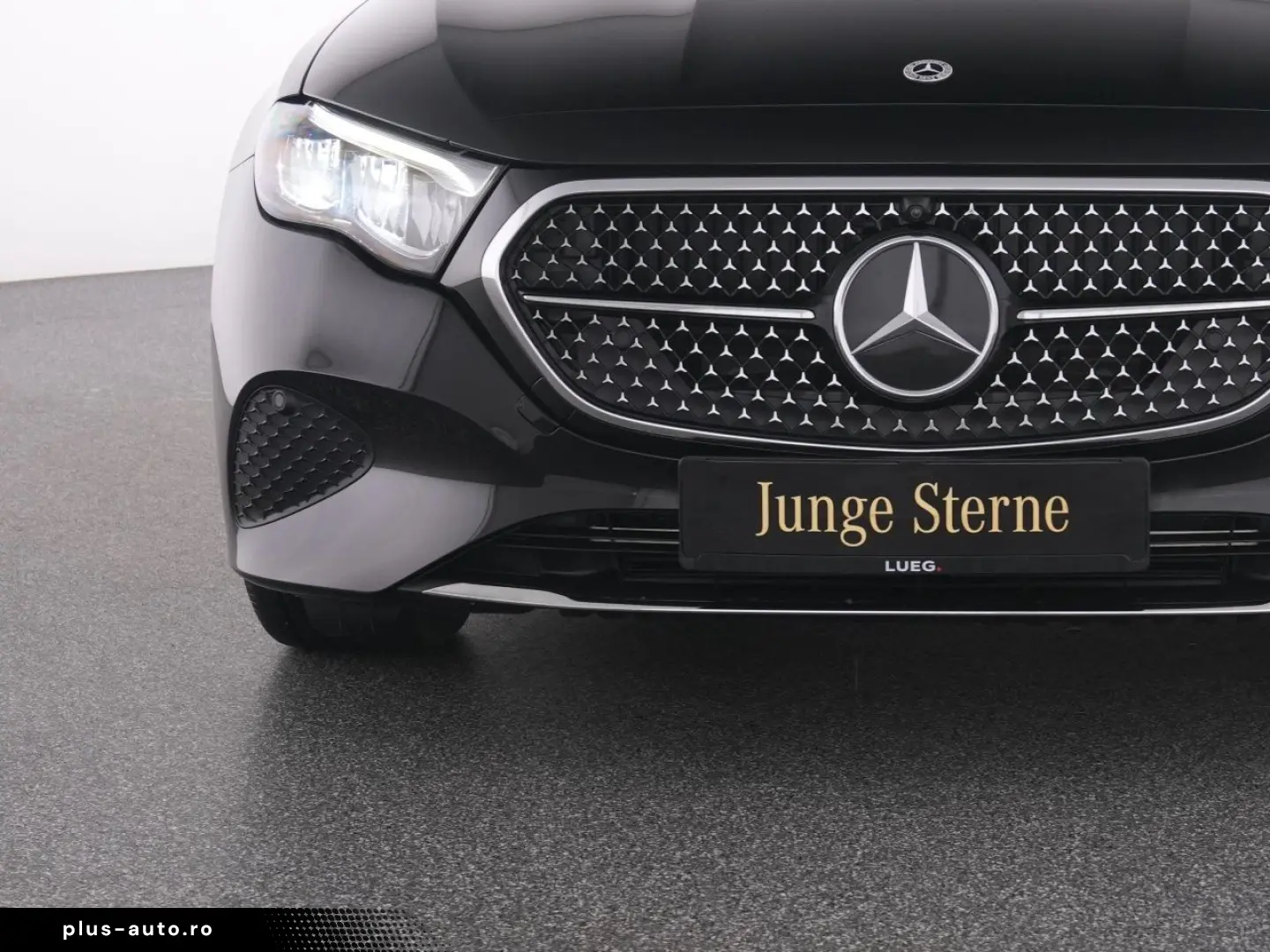 MERCEDES-BENZ E 200 4M Avantgarde LED 360  Totw Lede&hellip;