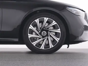 MERCEDES-BENZ E 200 4M Avantgarde LED 360  Totw Lede&hellip;