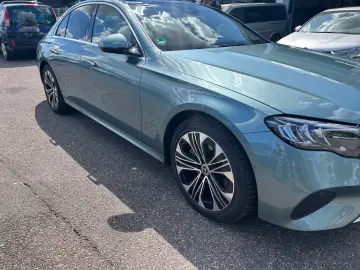 MERCEDES-BENZ E 300 E Limousine E 300 e Avantgarde A&hellip;