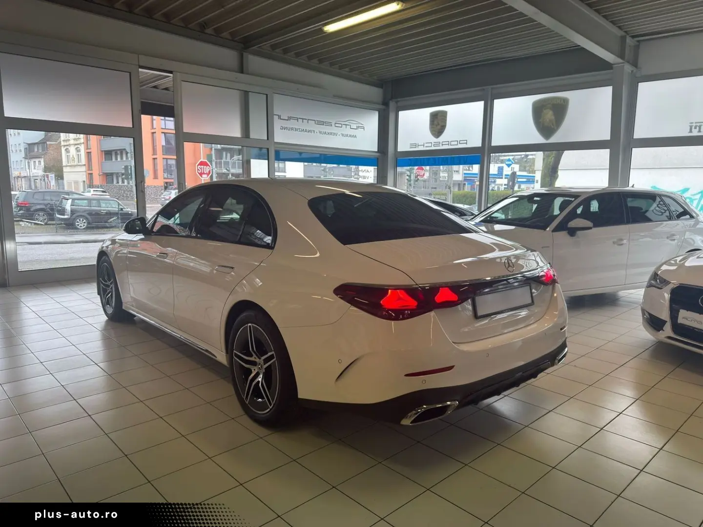 MERCEDES-BENZ E 200 AMG Line Advanced