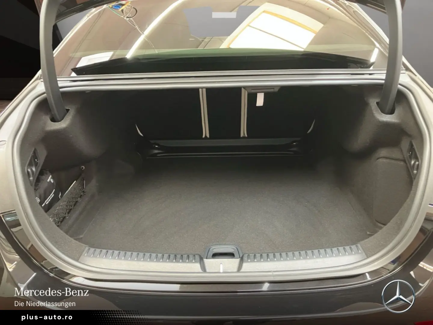 MERCEDES-BENZ E 200 Avantgarde Advanced DISTRONIC LE&hellip;