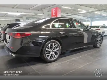 MERCEDES-BENZ E 220 d AVANTGARDE ADV.  19 SPEICHE STANDH WD