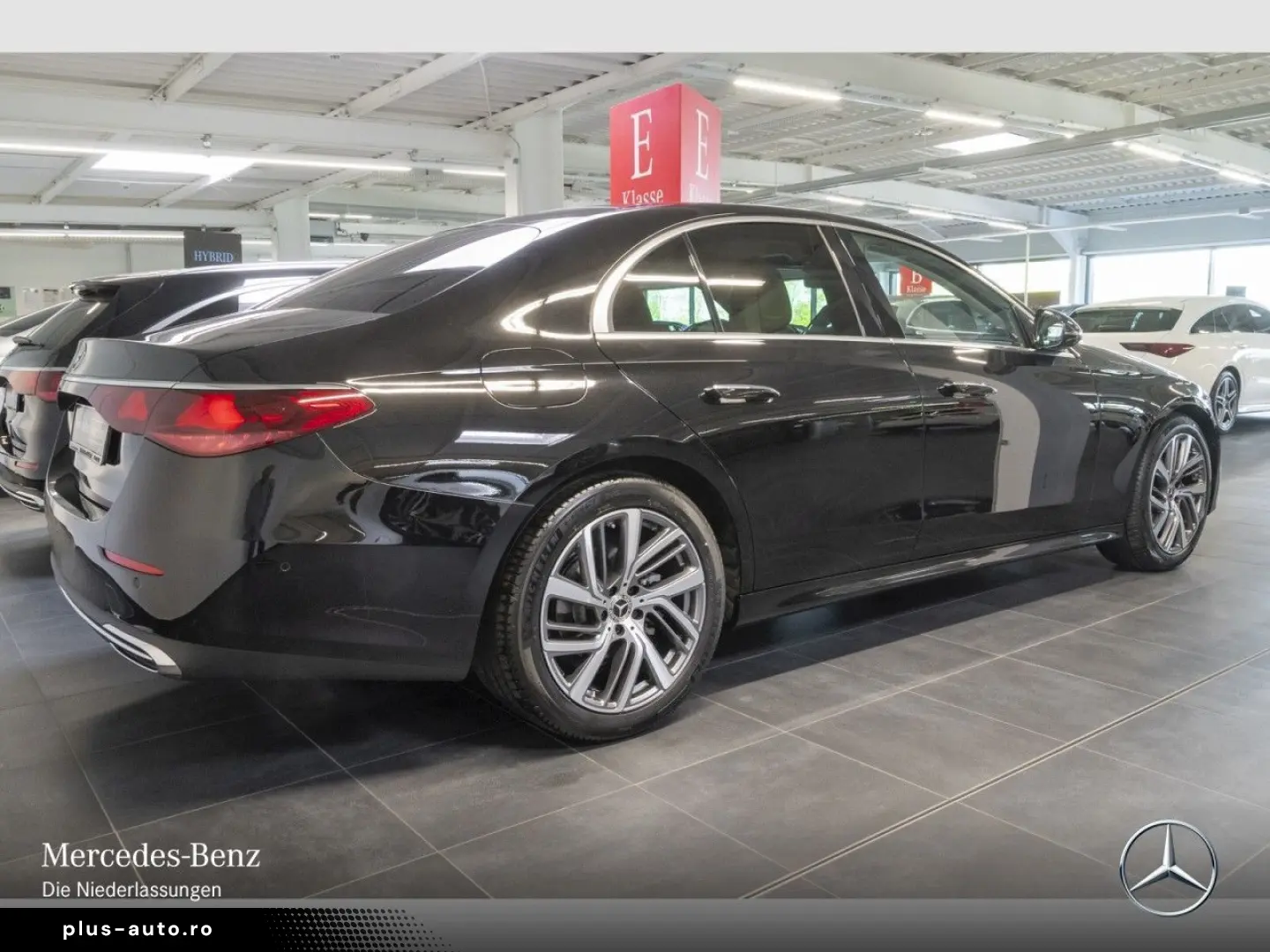 MERCEDES-BENZ E 220 d AVANTGARDE ADV.  19 SPEICHE STANDH WD