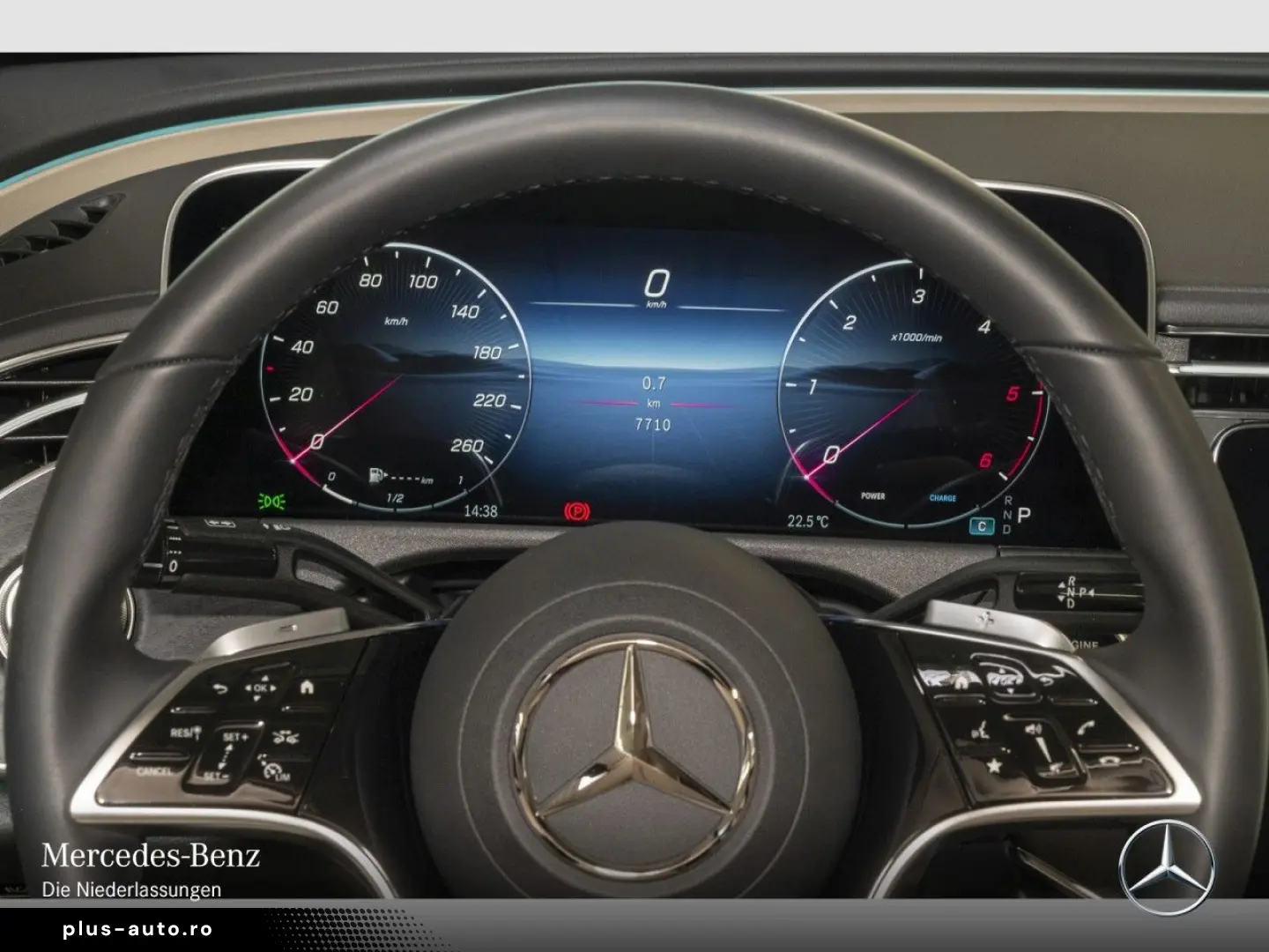 MERCEDES-BENZ E 220 d AVANTGARDE ADV.  19 SPEICHE STANDH WD