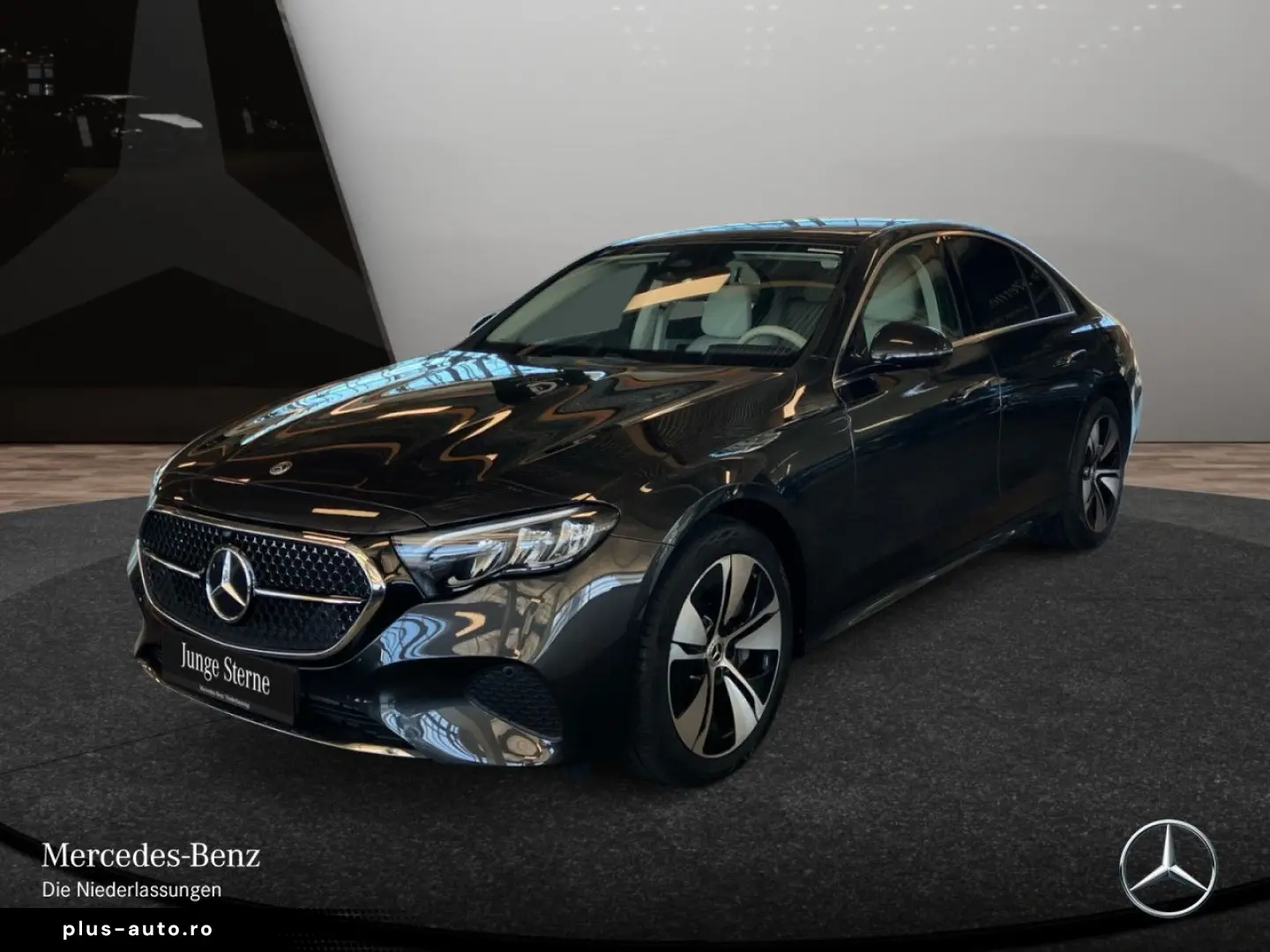 MERCEDES-BENZ E 300 e Avantgarde Advanced PANO LED D&hellip;