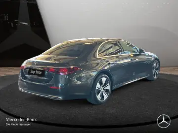 MERCEDES-BENZ E 300 e Avantgarde Advanced PANO LED D&hellip;