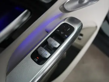 MERCEDES-BENZ GLC 220 d 4Matic 9G-Tronic Avantgarde &hellip;