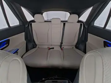 MERCEDES-BENZ GLC 300 e 4 M  Edition Avantgarde Plus&hellip;