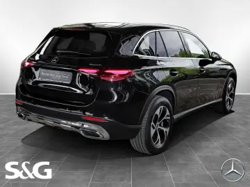 MERCEDES-BENZ GLC 300 e 4MATIC AHK DISTRO TOTWINKEL &hellip;