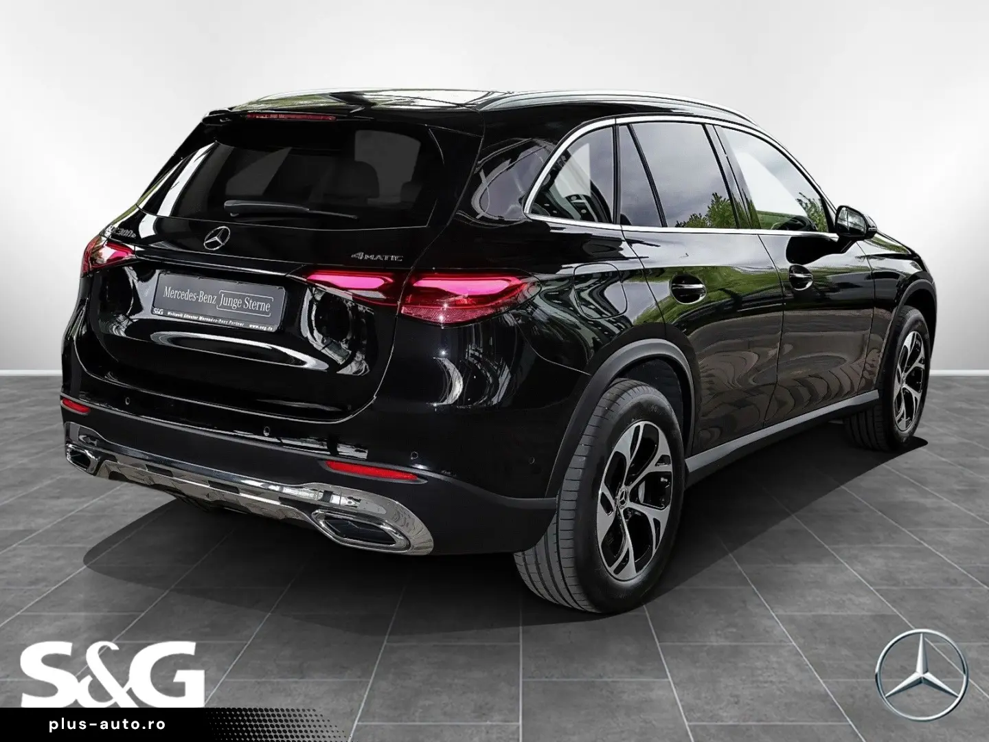 MERCEDES-BENZ GLC 300 e 4MATIC AHK DISTRO TOTWINKEL &hellip;