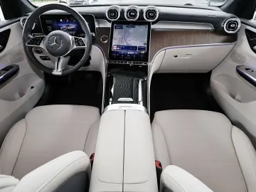 MERCEDES-BENZ GLC 300 e 4MATIC AHK DISTRO TOTWINKEL &hellip;