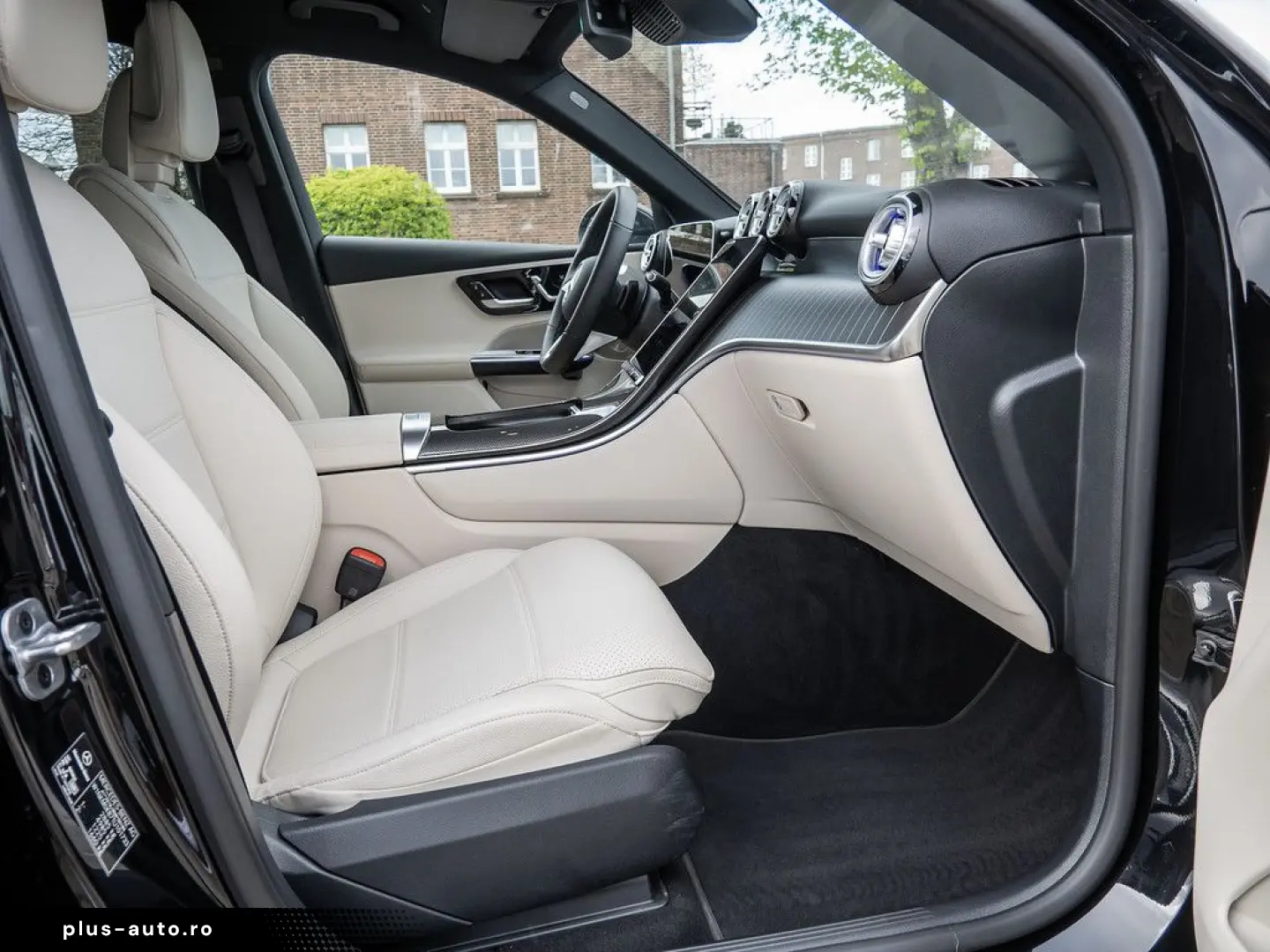 MERCEDES-BENZ GLC 300 de Edition Avantgarde 4MATIC A&hellip;