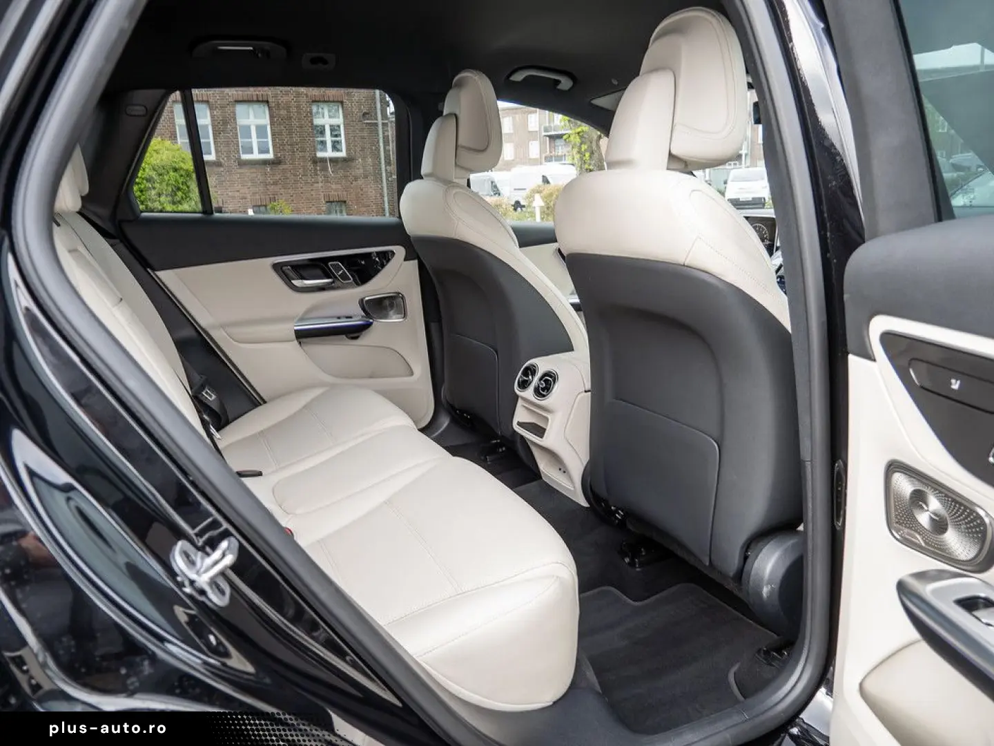 MERCEDES-BENZ GLC 300 de Edition Avantgarde 4MATIC A&hellip;