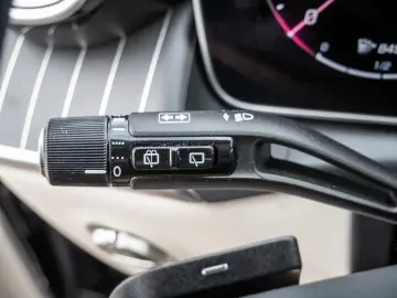 MERCEDES-BENZ GLC 300 de Edition Avantgarde 4MATIC A&hellip;