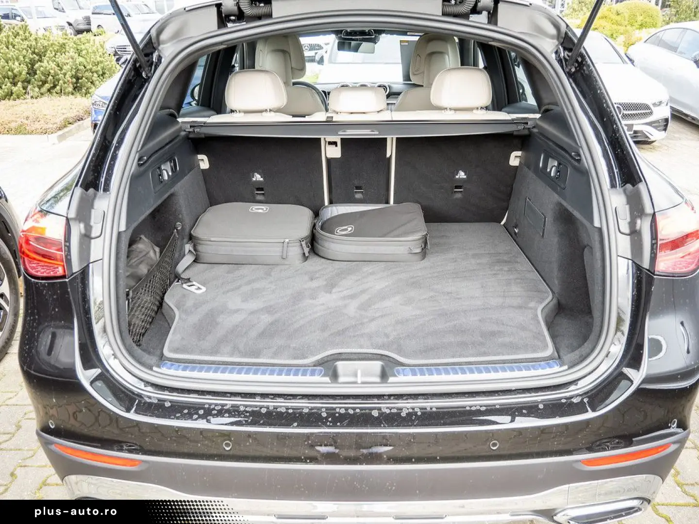 MERCEDES-BENZ GLC 300 de Edition Avantgarde 4MATIC A&hellip;