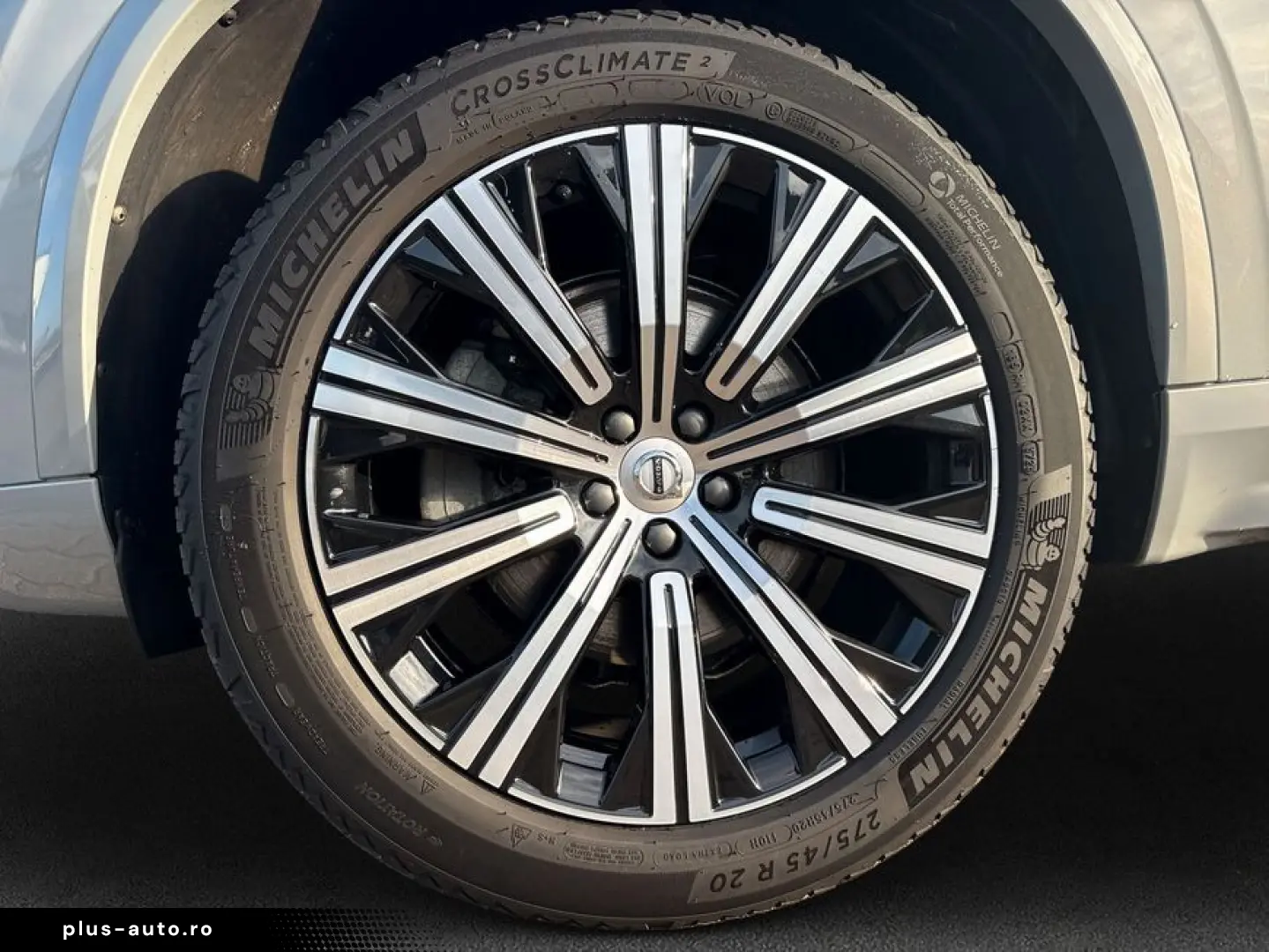 VOLVO XC90 B5 B AWD Core Vapour Leder 20''&hellip;