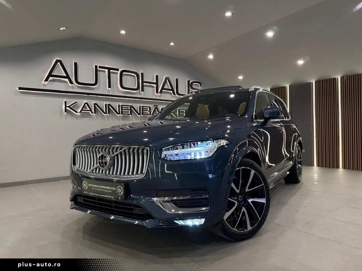 VOLVO XC90 Ultimate Bright AWD PANO MASSAGE LUFT