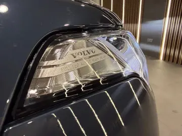VOLVO XC90 Ultimate Bright AWD PANO MASSAGE LUFT