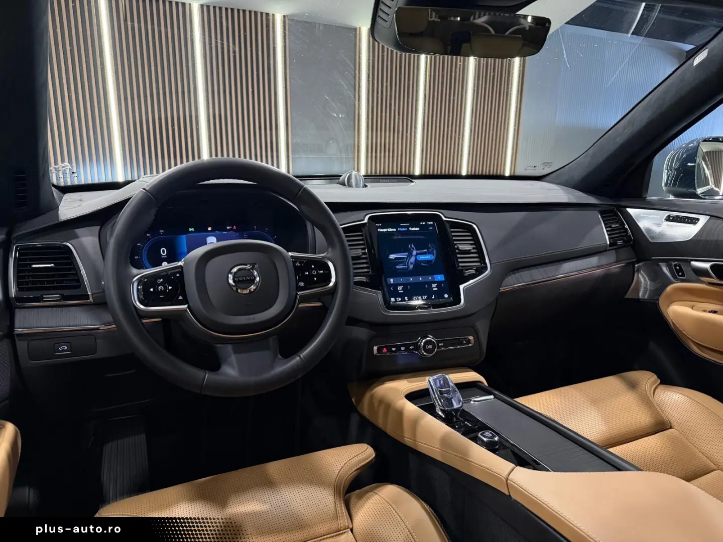 VOLVO XC90 Ultimate Bright AWD PANO MASSAGE LUFT