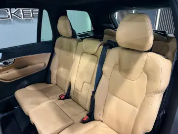 VOLVO XC90 Ultimate Bright AWD PANO MASSAGE LUFT