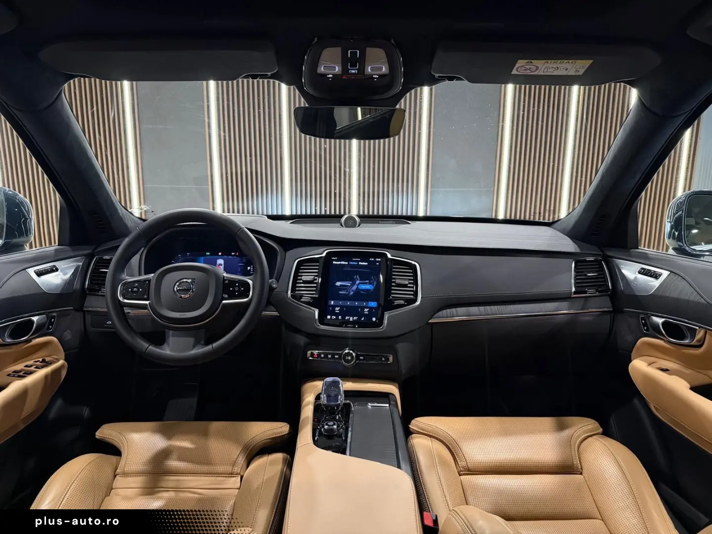 VOLVO XC90 Ultimate Bright AWD PANO MASSAGE LUFT