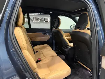VOLVO XC90 Ultimate Bright AWD PANO MASSAGE LUFT