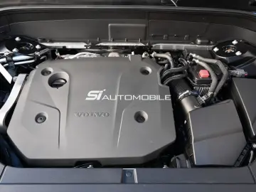 VOLVO XC90 B5 D AWD Ultimate Dark  UVP 96.250€ B&W